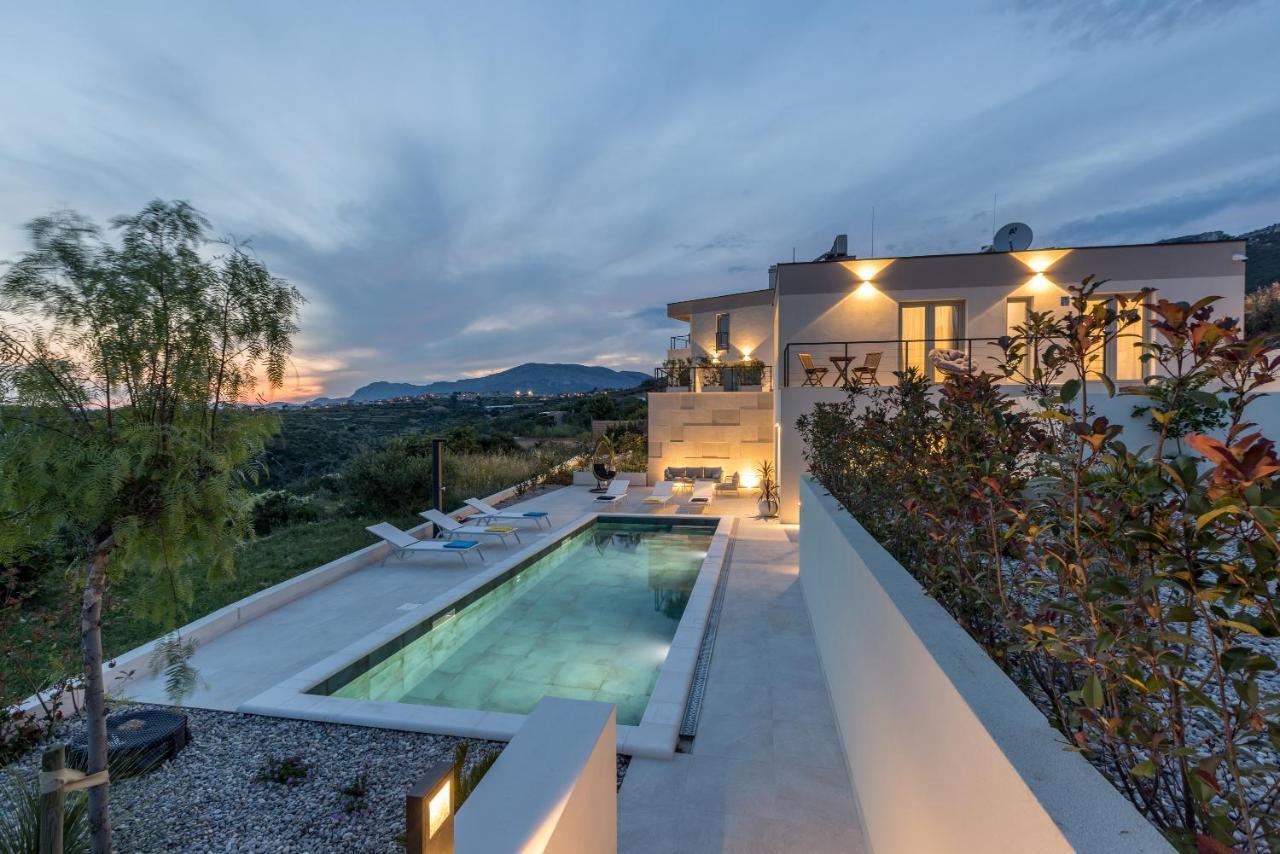 Villa Callista Žrnovnica Exteriör bild