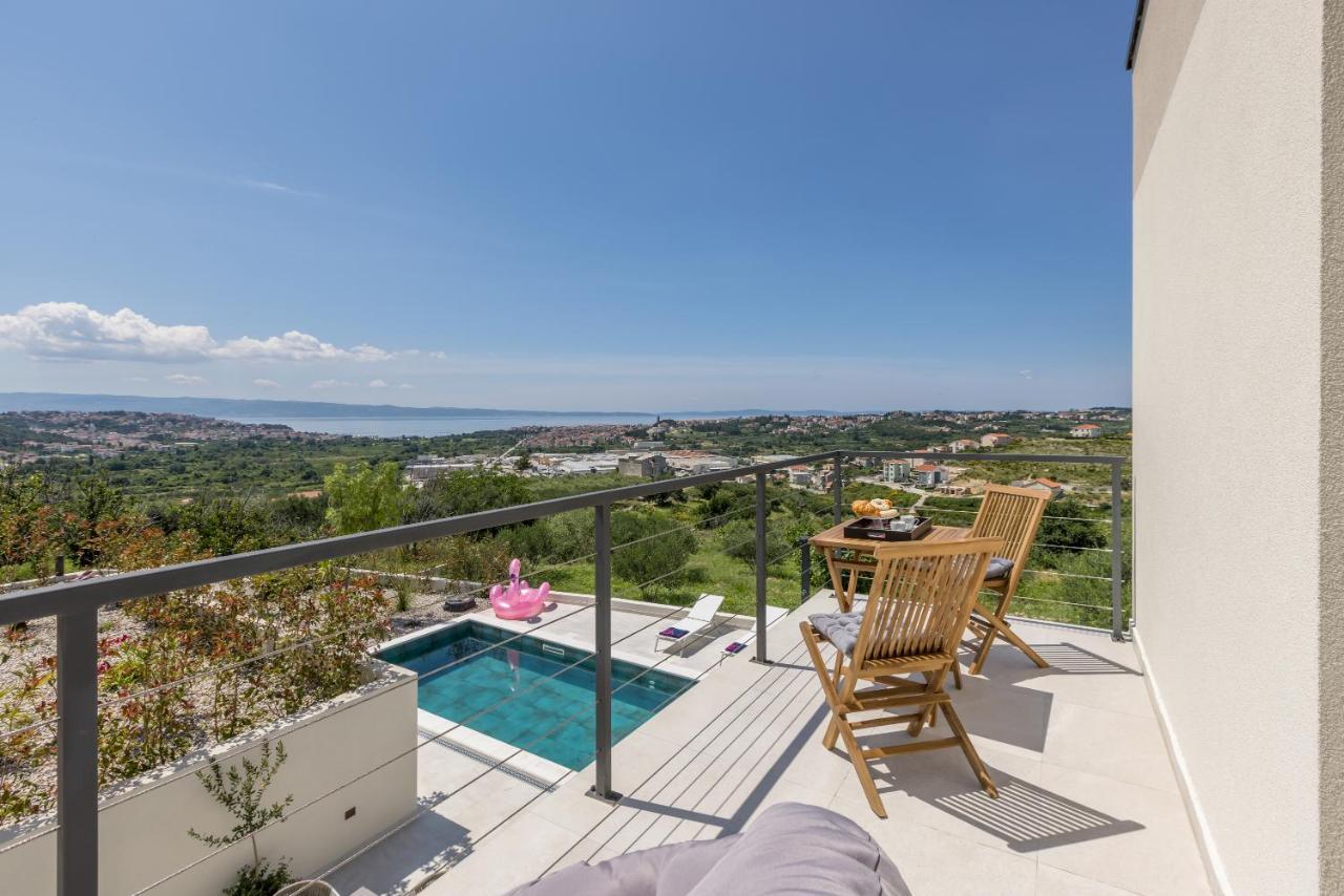 Villa Callista Žrnovnica Exteriör bild